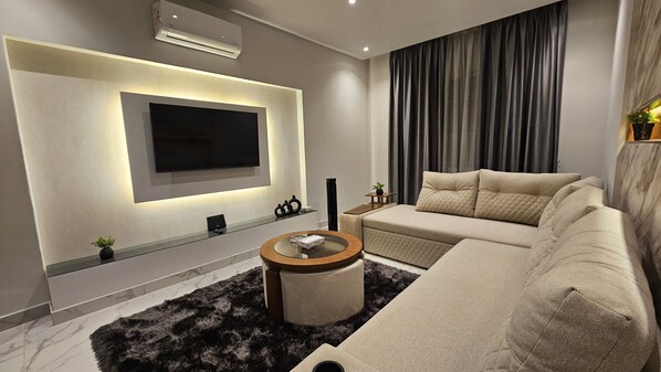 Living area - Charming 1-bedroom apartment in wonderful Cairo Governorate (Cairo Governorate)