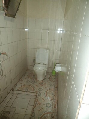 Comfort Double or Twin Room | Bathroom