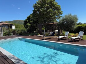Outdoor pool, a heated pool