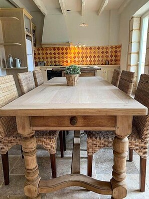 Imagen sin descripción, 2 de 49, botón