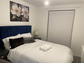 Bügeleisen/Bügelbrett, WLAN, Bettwäsche