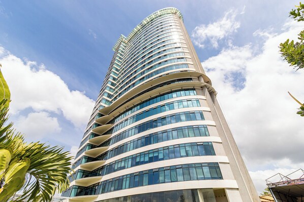 Exterior - 2 bedroom apartment with stunning views in prestigious Westlands,Nairobi, Kenya (Nairobi)