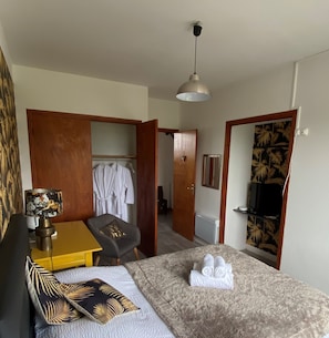 Room - Serene bed & breakfast with WiFi in charming Barlest (Barlest)