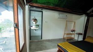 ห้องเบสิกดับเบิล, วิวสวนหย่อม