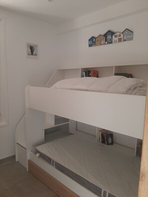 2 Schlafzimmer, Internetzugang, Bettwäsche