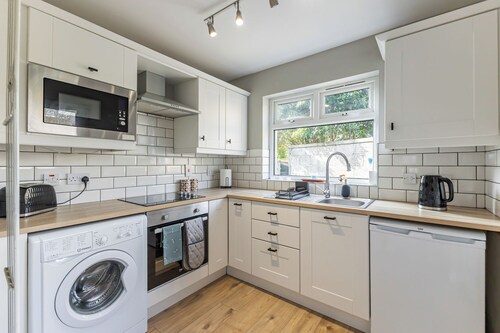 Charming 2-Bedroom House in Portaferry – Perfect for a Cosy Getaway