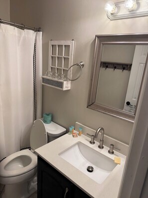 風筒、提供毛巾、番梘、洗頭水