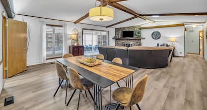 4BR Retreat w/ KING Bed, Hot Tub & Prime Location