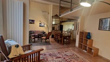 Smart TV, DVD player