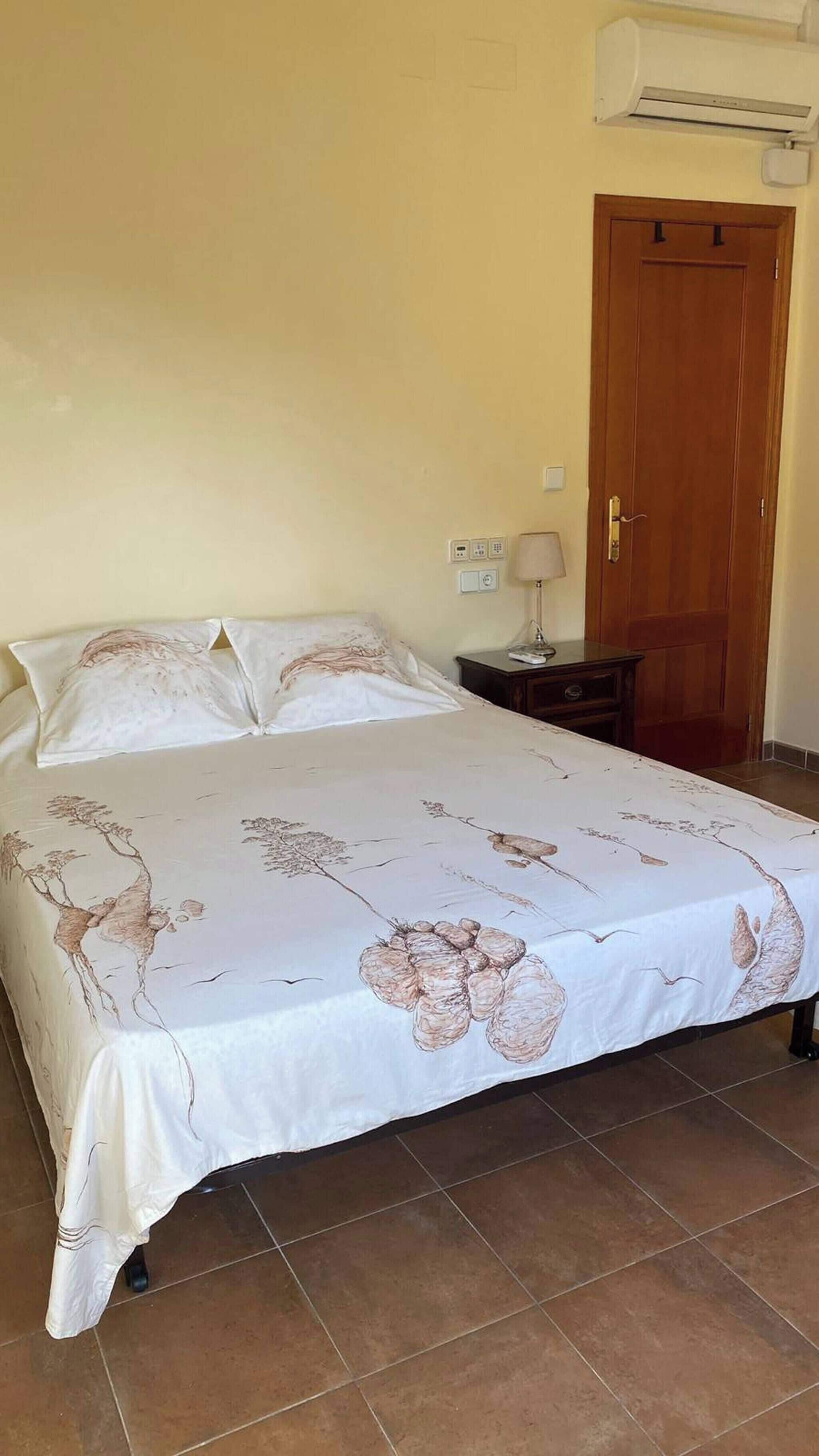 Dormitorio compartido, 1 habitación, fumadores, balcón | 1 dormitorio