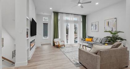 Pet-Friendly- 2BR Private Baths- Stylish Stay