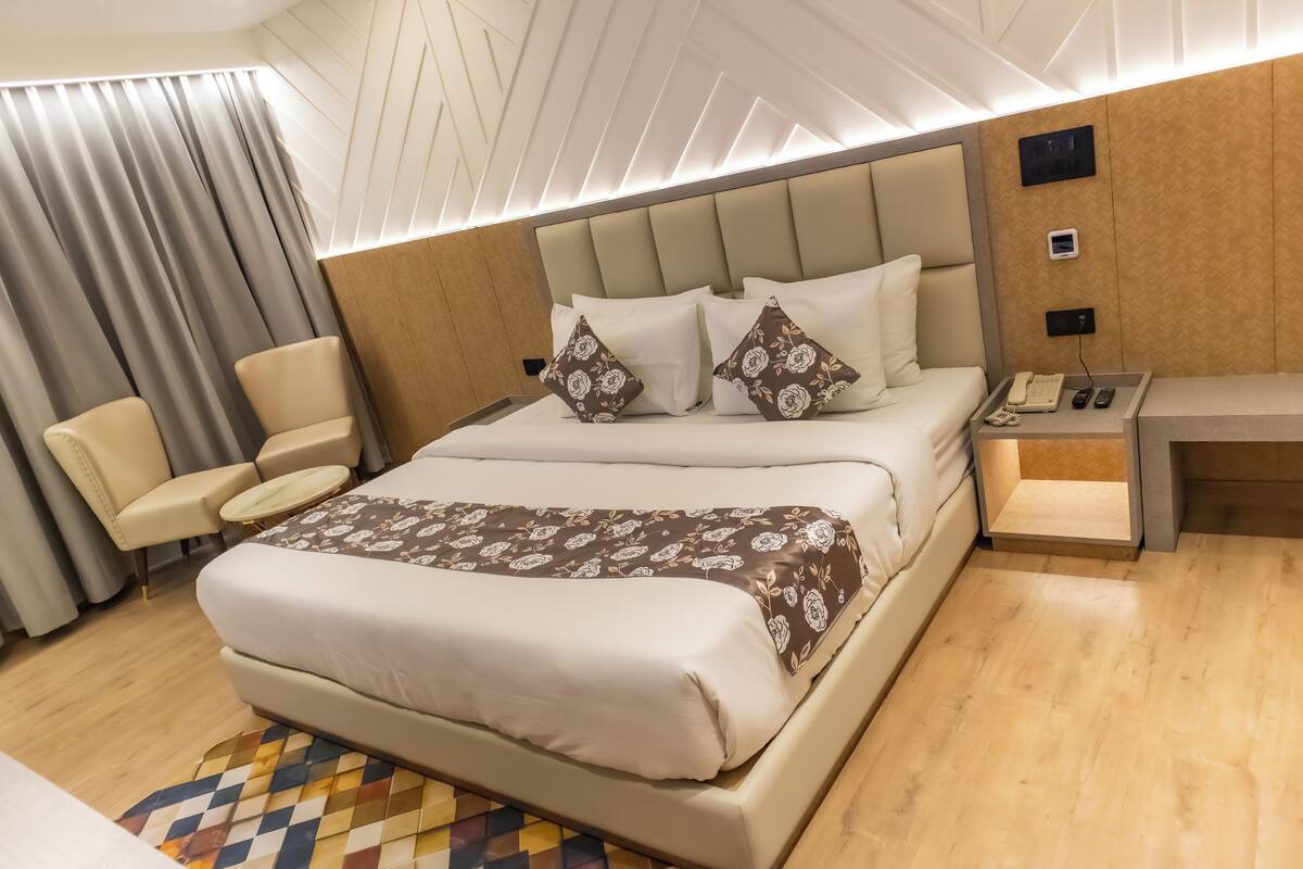 Superior Double Room, Housekeeping, City View | In-room safe, blackout drapes, soundproofing, iron/ironing board