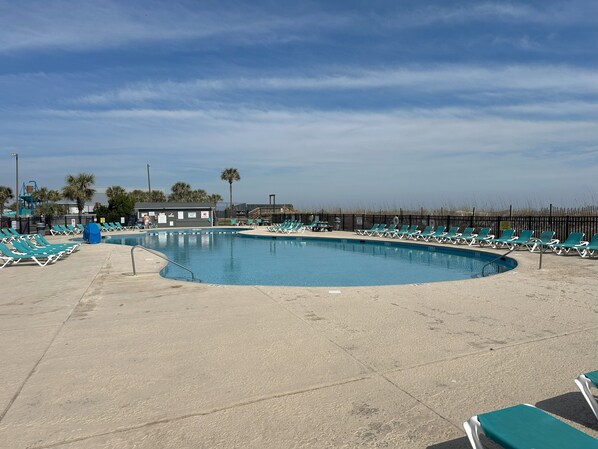 Indendørs pool, udendørs pool