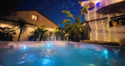 Chambre d'hôte Villa Tropicale & Private Jacuzzi