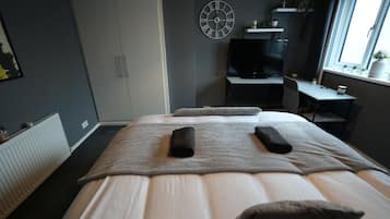 Superior Double Room, 1 King Bed, Non Smoking | Desk, laptop workspace, blackout drapes, free WiFi