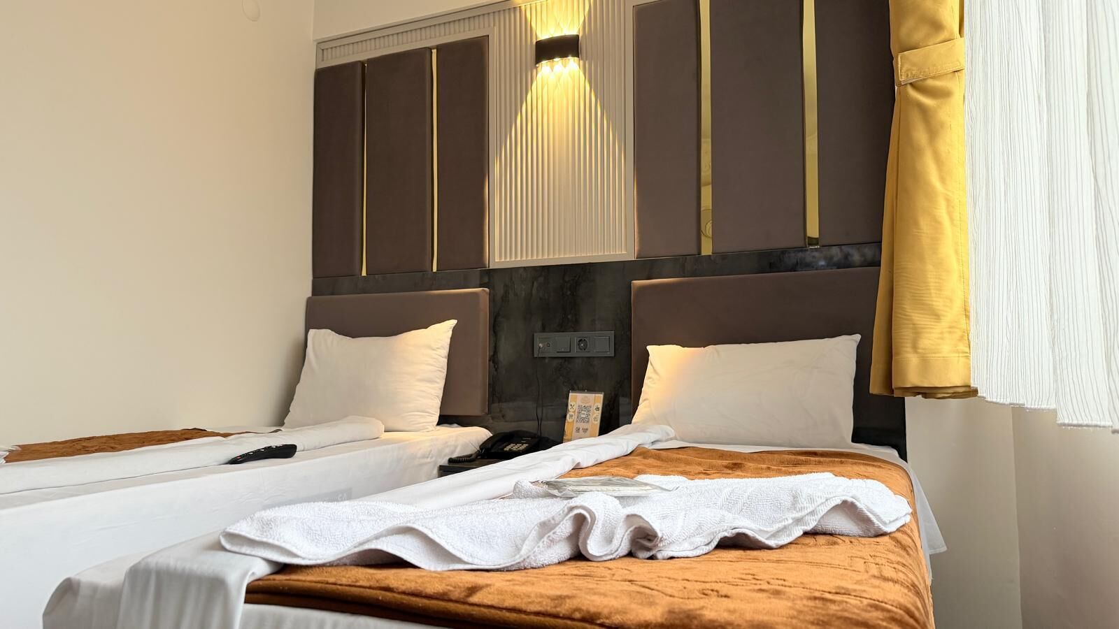 Standard Twin Room, 2 Twin Beds, City View | Premium bedding, minibar, soundproofing, free WiFi