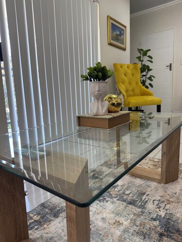 Modern Luxury 2BR 2 Bath Apt with Balcony view