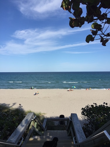 Mizner Mansion-Luxury Estate with Pool in West Palm Beach