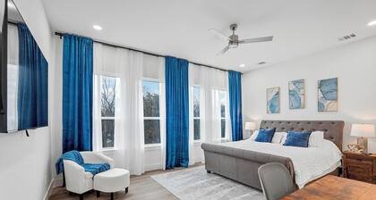 Upscale 2BR Hideaway, Ensuite Bliss, Pet-Friendly