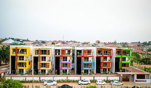 Front of property - Condos De La ChiChi (Kumasi)