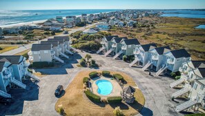Exterior - Green Lobstah - Townhome w/Direct Sound Views & Pool in North Topsail Beach NC (North Topsail Beach)