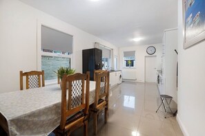 Dining - Unique 5BR in Queen street (Redcar and Cleveland)