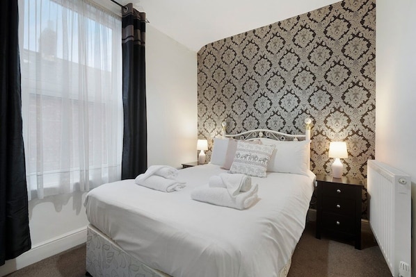 5 chambres, accès Internet, draps fournis