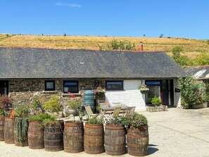 Outdoor dining - Linney Cottage - UK48986 (Looe)