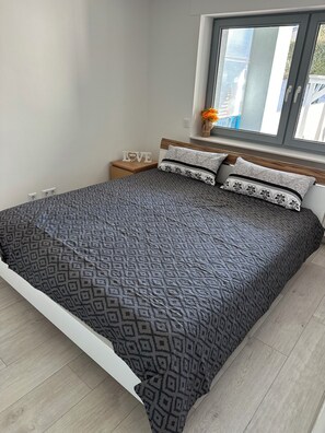 1 quarto, ferros/tábuas de passar roupa, Wi-Fi, roupa de cama