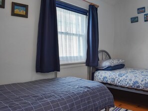 3 bedrooms, free WiFi, bed sheets