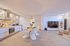 Interior - Luxury apartment, sea view, Arenales del sol (Los Arenales del Sol)