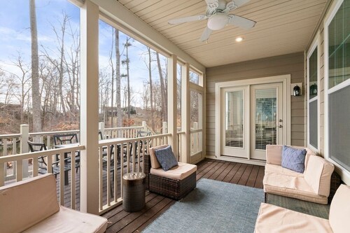 Lakeway Oasis at Lake Anna