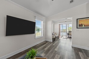 Téléviseur connecté