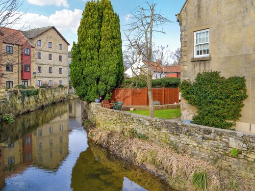3 bedroom accommodation in Pickering