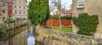 3 bedroom accommodation in Pickering