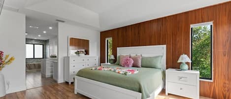 3 habitaciones, escritorio, tabla de planchar con plancha y wifi gratis