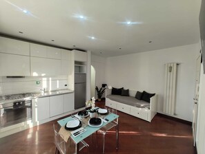 Private kitchen - Mia Domus Guest Holiday Panorama over the Castelli Romani (Ciampino)