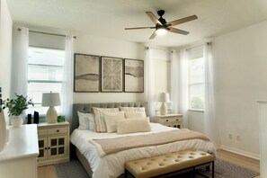 4 chambres, fer et planche à repasser, Wi-Fi gratuit, draps fournis