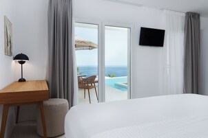 Suíte superluxo, piscina particular, vista para o mar | 1 quarto, escrivaninha, espaço de trabalho para notebook
