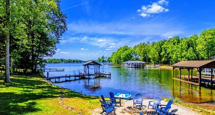Lakefront Lake Anna with Dock, Hot Tub, Game Room