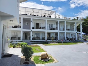 Exterior - Lavender Moon Villas (Ocho Rios)