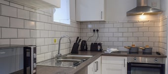 Apartment 2 - UK48905