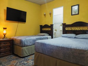 스탠다드 더블룸, 전용 욕실, 산 전망 | 책상, 노트북 작업 공간, 무료 WiFi, 침대 시트