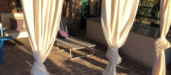 Charming 1-bedroom house in marvelous Porto San Paolo with WiFi