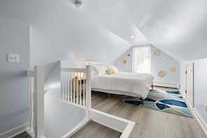 3 slaapkamers, reisbedje, wifi, beddengoed