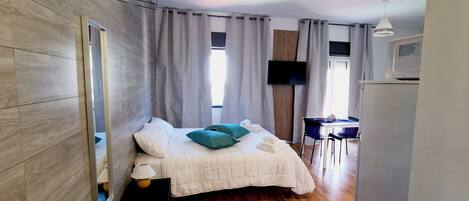 3 dormitoris, wifi i roba de llit