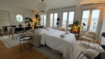 3 chambres, fer et planche Ă repasser, Wi-Fi, draps fournis