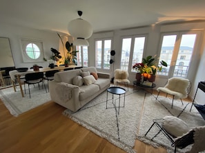 Living area - New Apartment Panoramic view Disneyland Paris - 8 PAX, 2 garages (Serris)