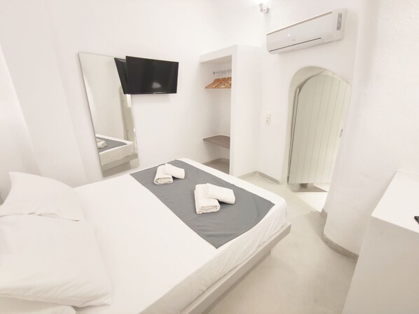 Eenvoudige kamer | Een kluis op de kamer, geluiddichte muren, gratis wifi, beddengoed