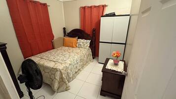 Iron/ironing board, free WiFi